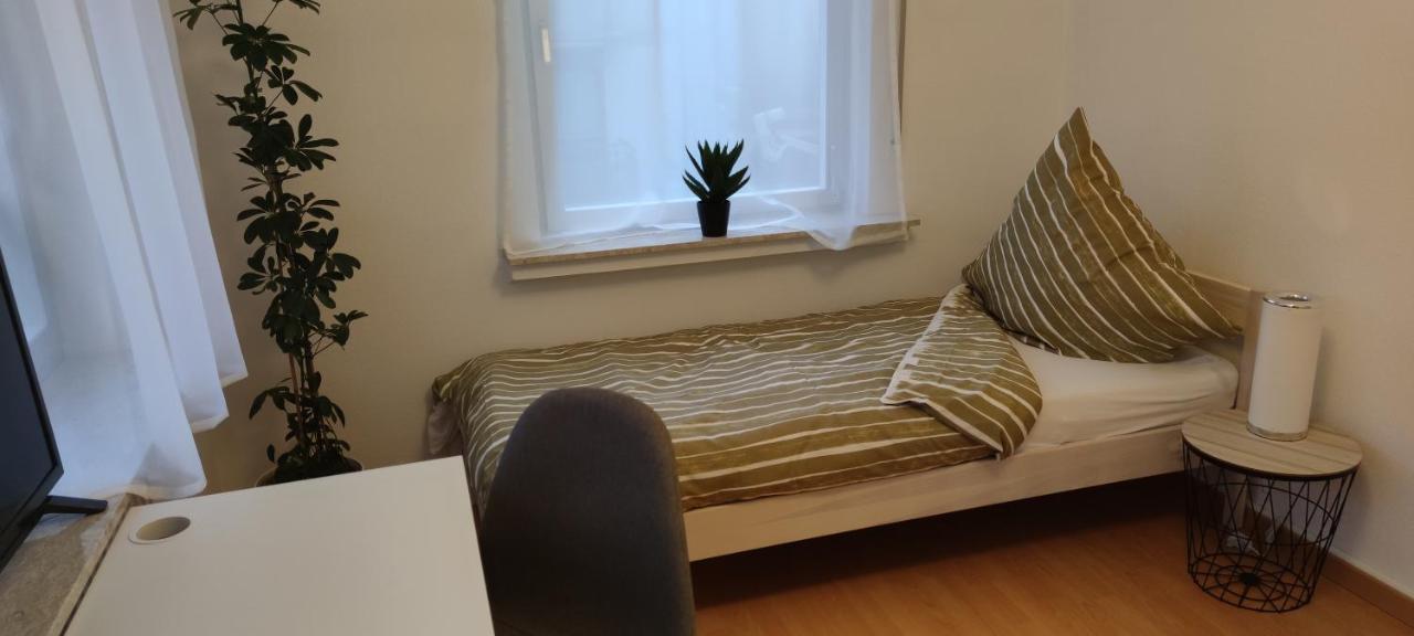 Schoene Und Optimal Gelegene Wohnung Og Weisskirchen Экстерьер фото